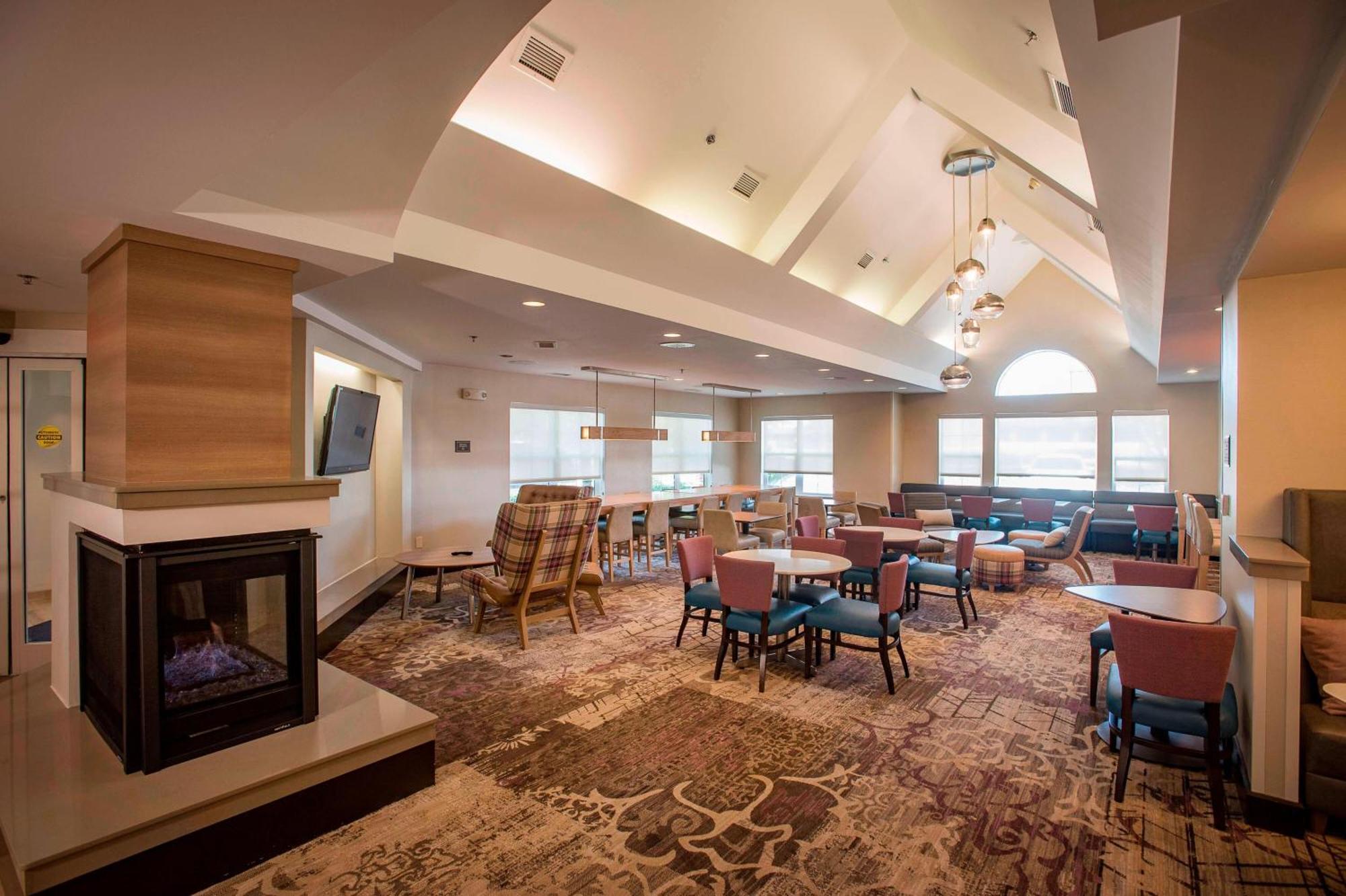 Residence Inn By Marriott Pensacola Downtown Exterior foto